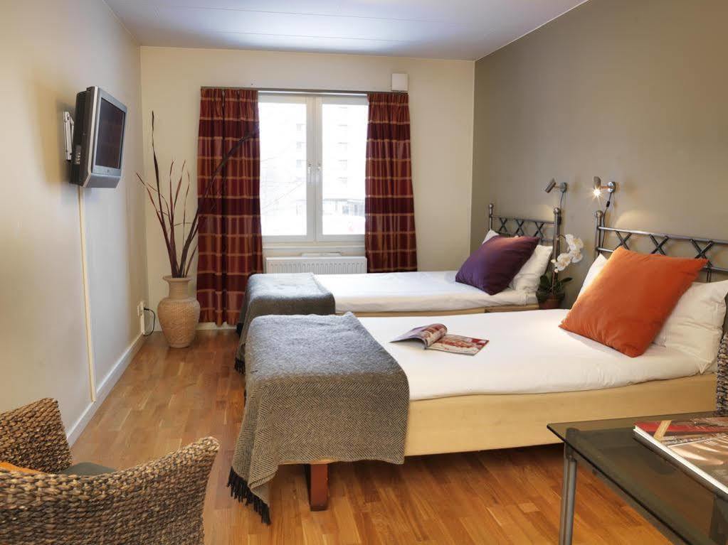 Maude'S Hotel Enskede Стокхолм Стая снимка